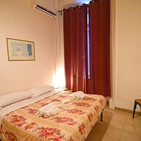 Iside Apartment Napoli Esterno foto