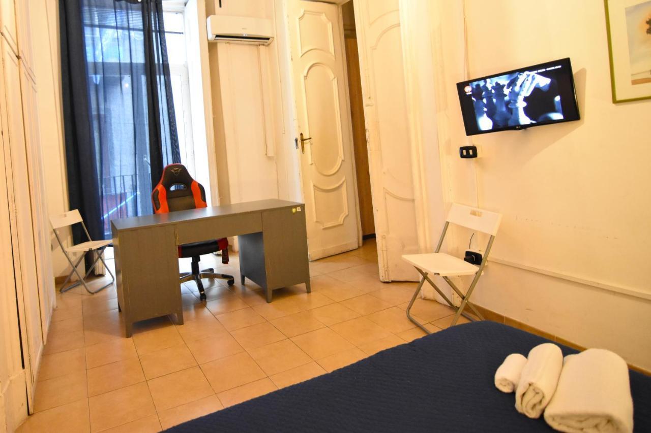 Iside Apartment Napoli Esterno foto