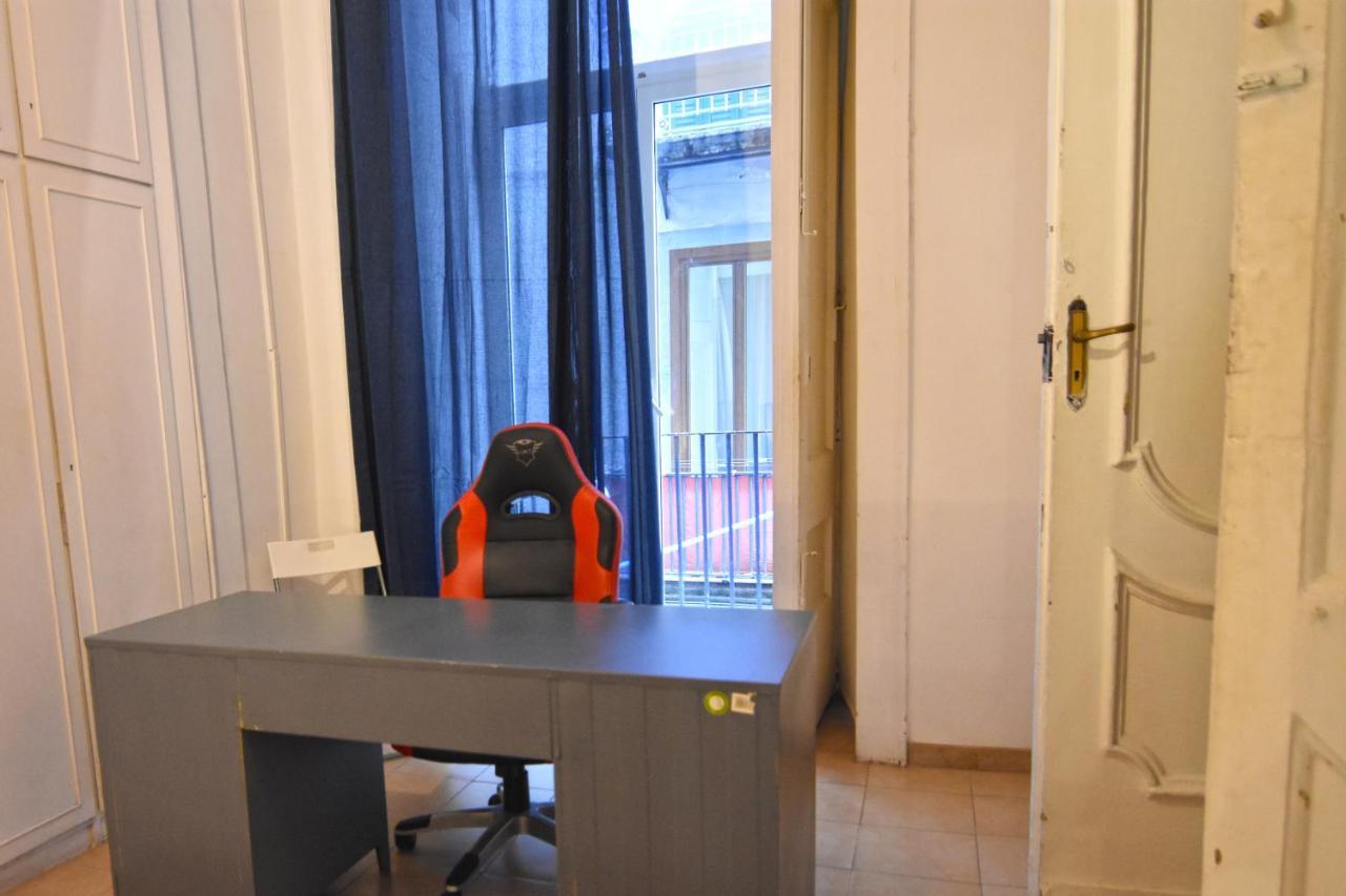 Iside Apartment Napoli Esterno foto