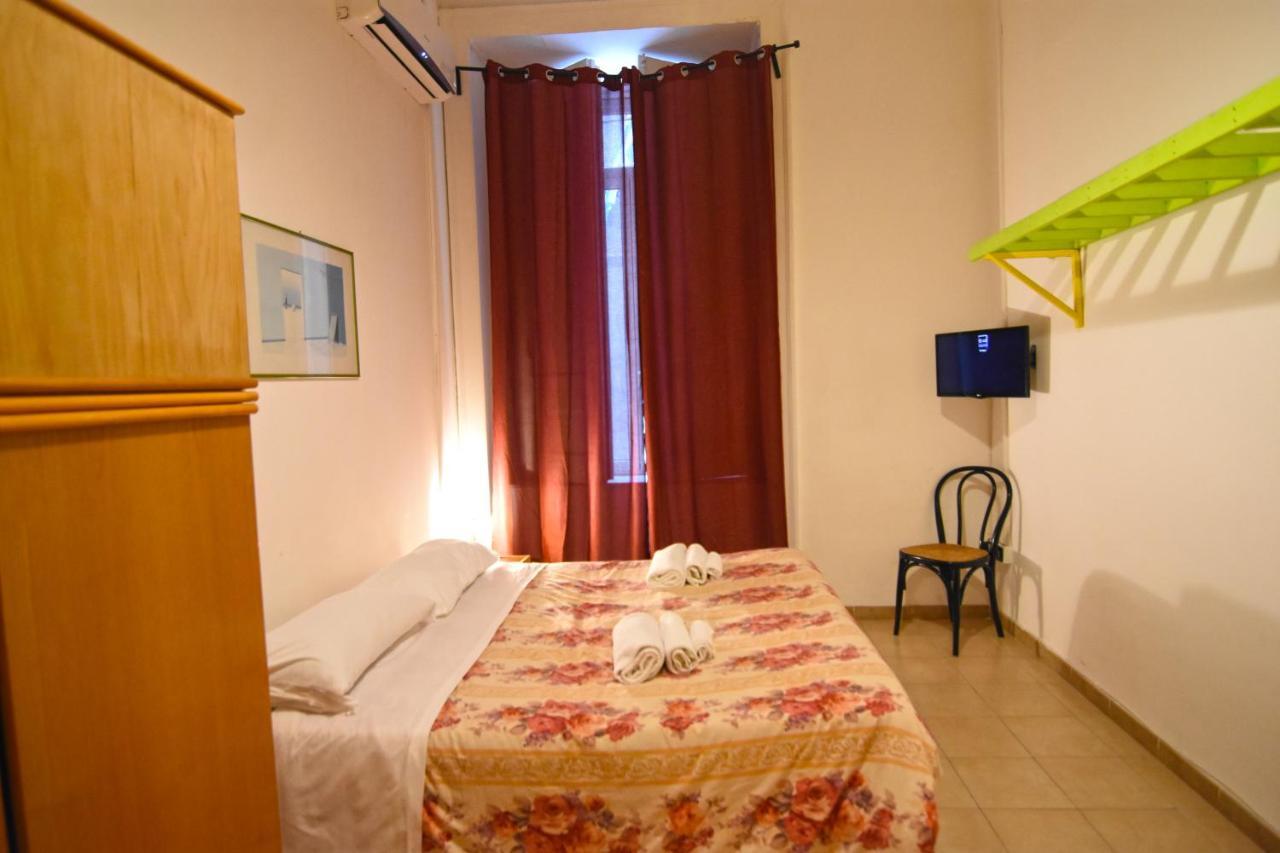 Iside Apartment Napoli Esterno foto