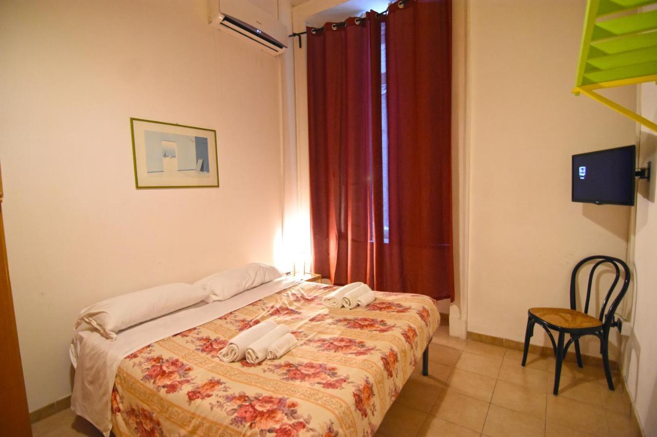 Iside Apartment Napoli Esterno foto